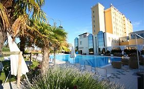 Zanhotel Centergross