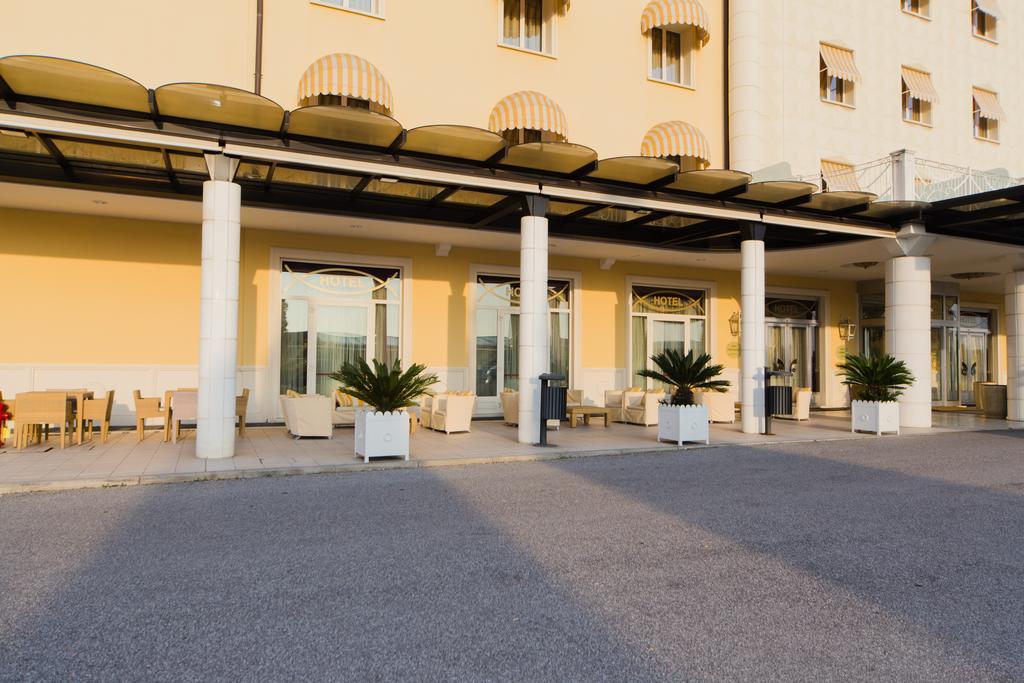 Zanhotel Centergross Bentivoglio Esterno foto