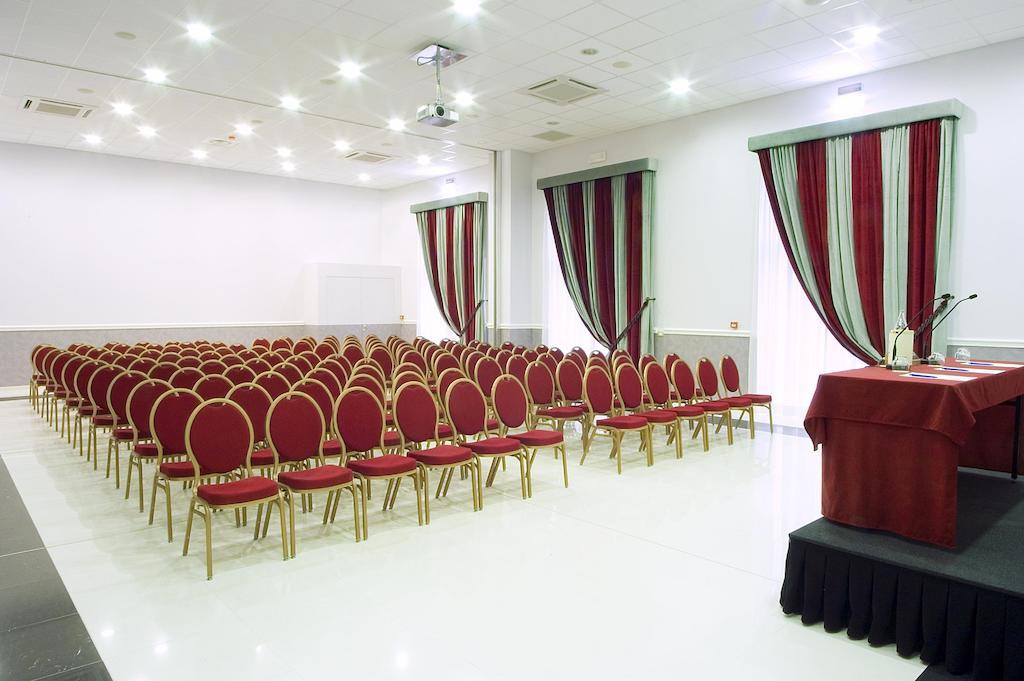 Zanhotel Centergross Bentivoglio Esterno foto